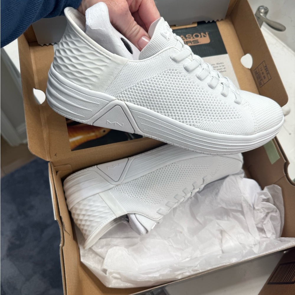 Skechers White Textured Sneakers
